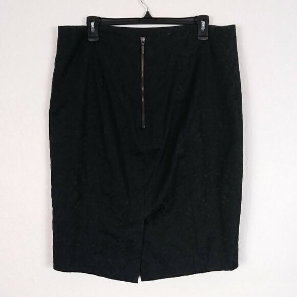 Mossimo Black Brocade Lace Pencil Skirt - Picture 3 of 5